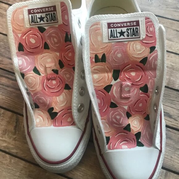 Classic white Chucks in GREAT shape - Picture 11 of 11